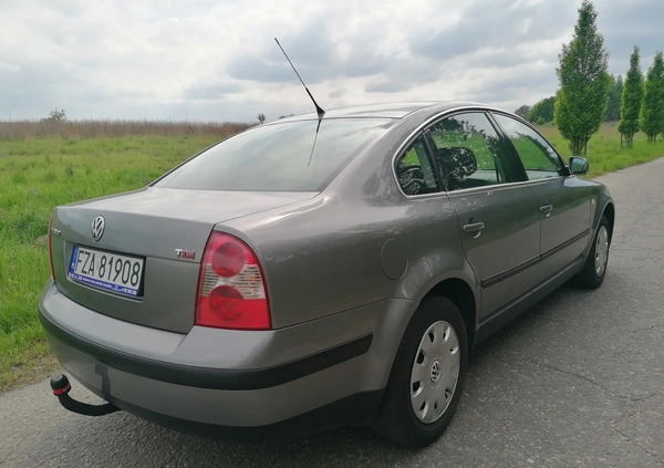 Volkswagen Passat cena 11500 przebieg: 191000, rok produkcji 2001 z Bytom małe 326